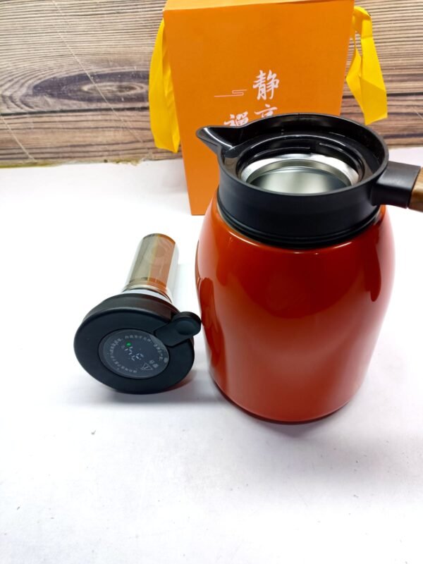 Hot and cool steel thermos (1600ml)