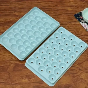 Lid ice cube tray