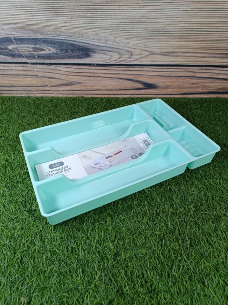Multi purpose organizer tray