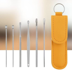 Ear cleaning kit