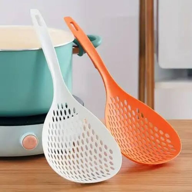 Pasta spoon