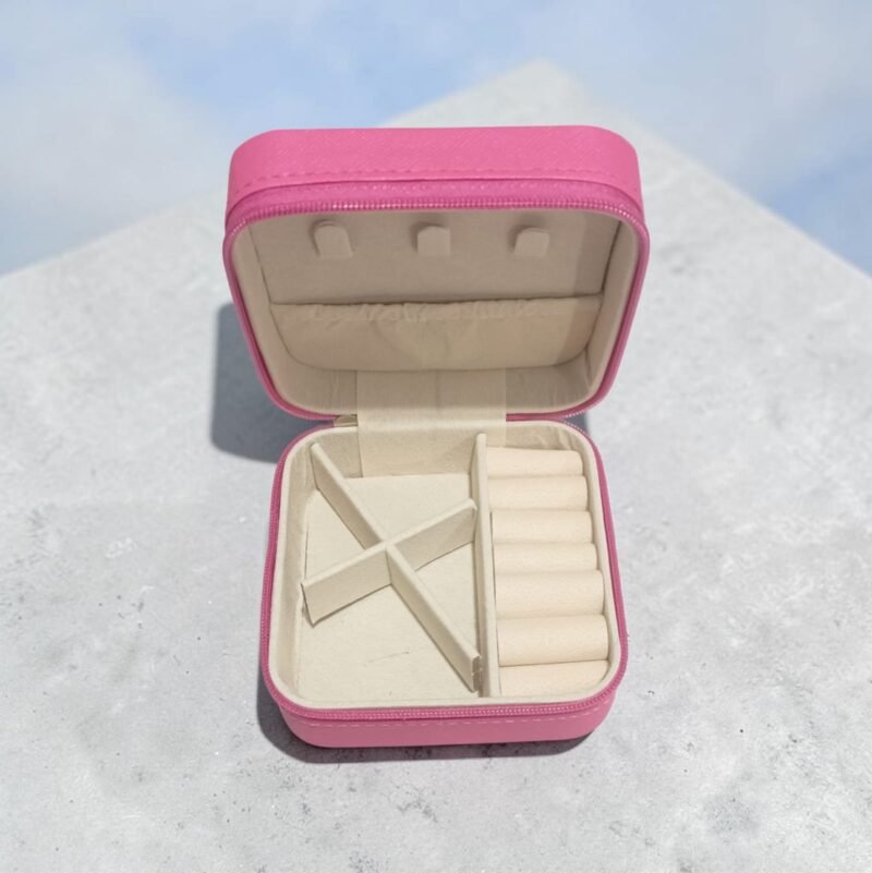Jewelry box