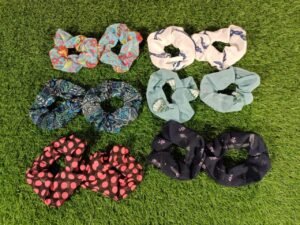 Scrunchies (2 pairs)
