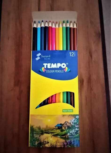 12 color pencils (full size)