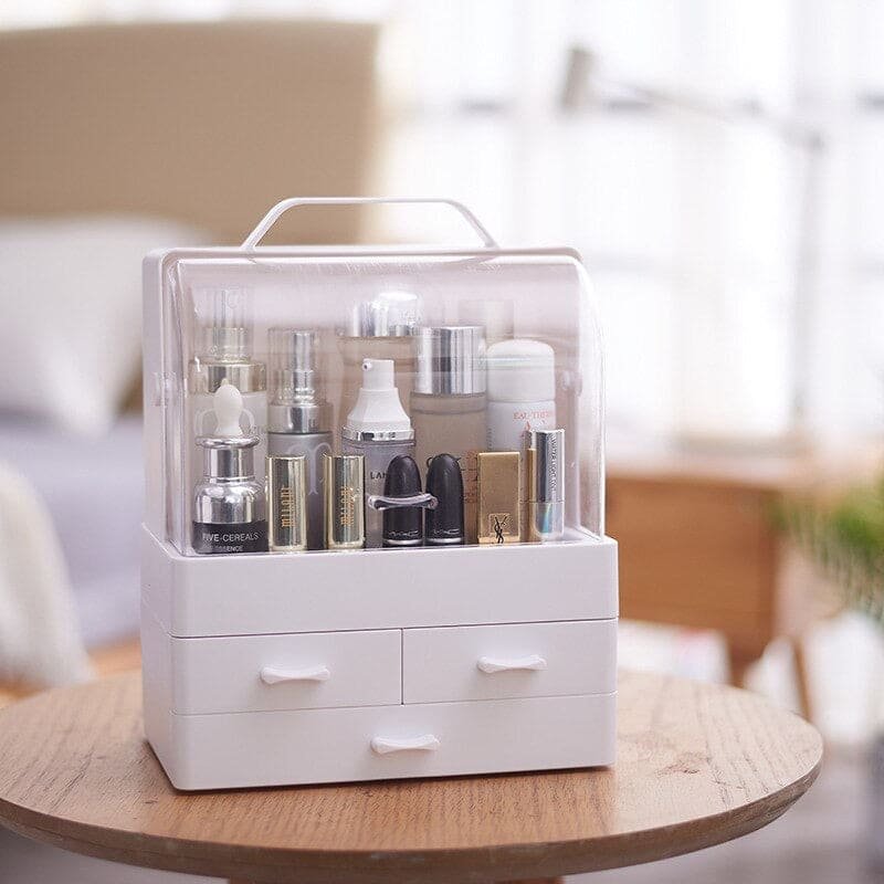 Cosmetic organizer