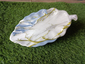 leaf-1.png Melamine leaf plater