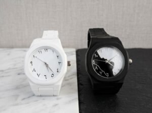 Aura watch