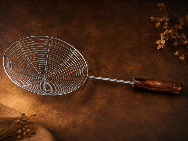 ChatGPT Image Jul 8, 2026, 02_59_07 PM Frying spoon